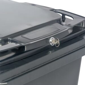 Sledzami-plastmasa-konteineri